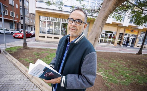 José Luis Correa publica 'La estación enjaulada'