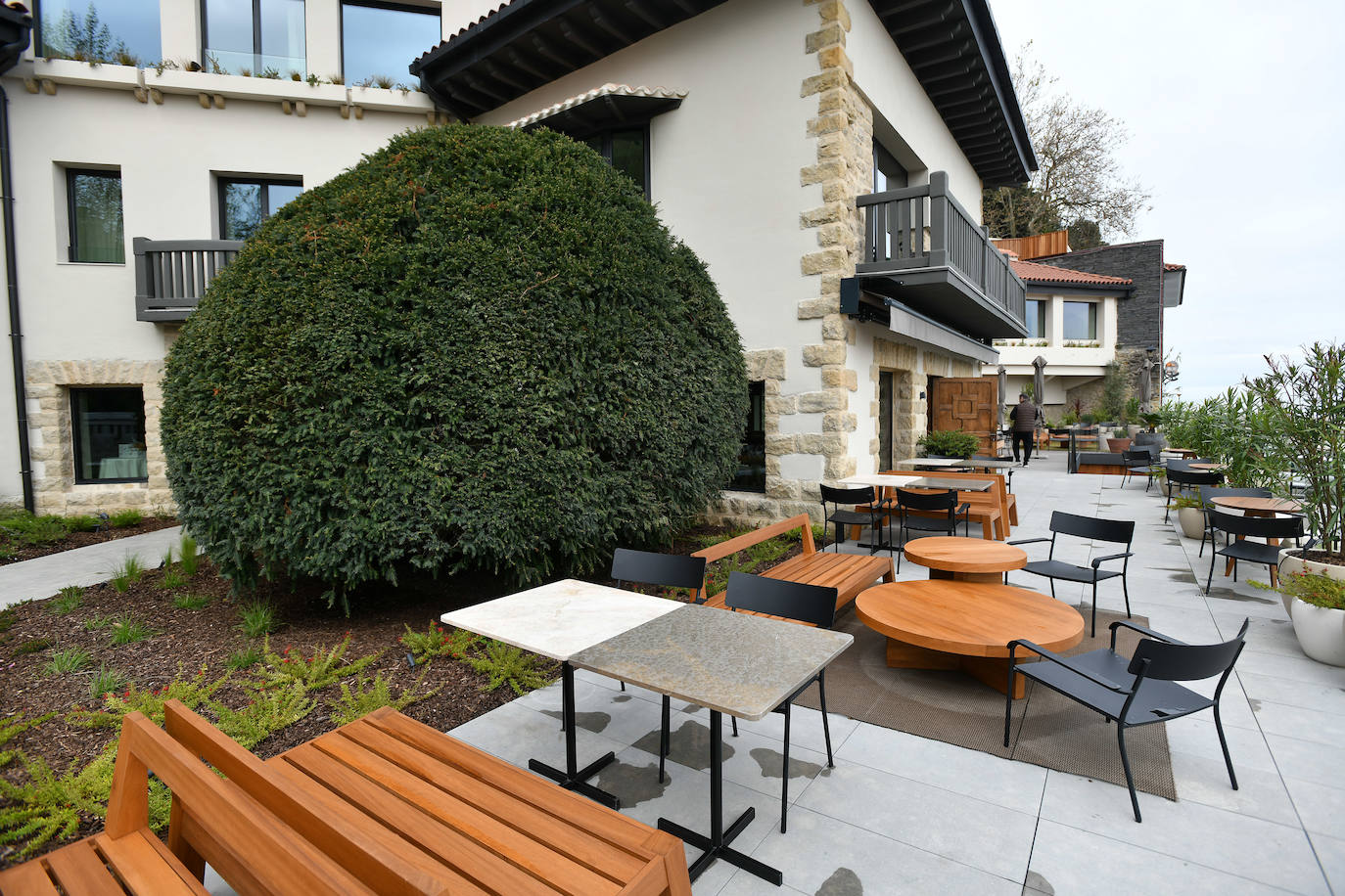 Fotos Así es el nuevo Aiten Etxe de Zarautz hotel y restaurante El