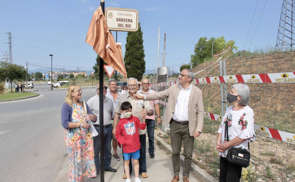 Ponferrada Rinde Homenaje A Los Dos Pueblos Anegados Para La