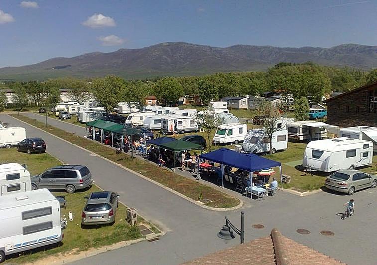 Los campings sufren bajones de hasta un 30% tras dos a�os de aumentos