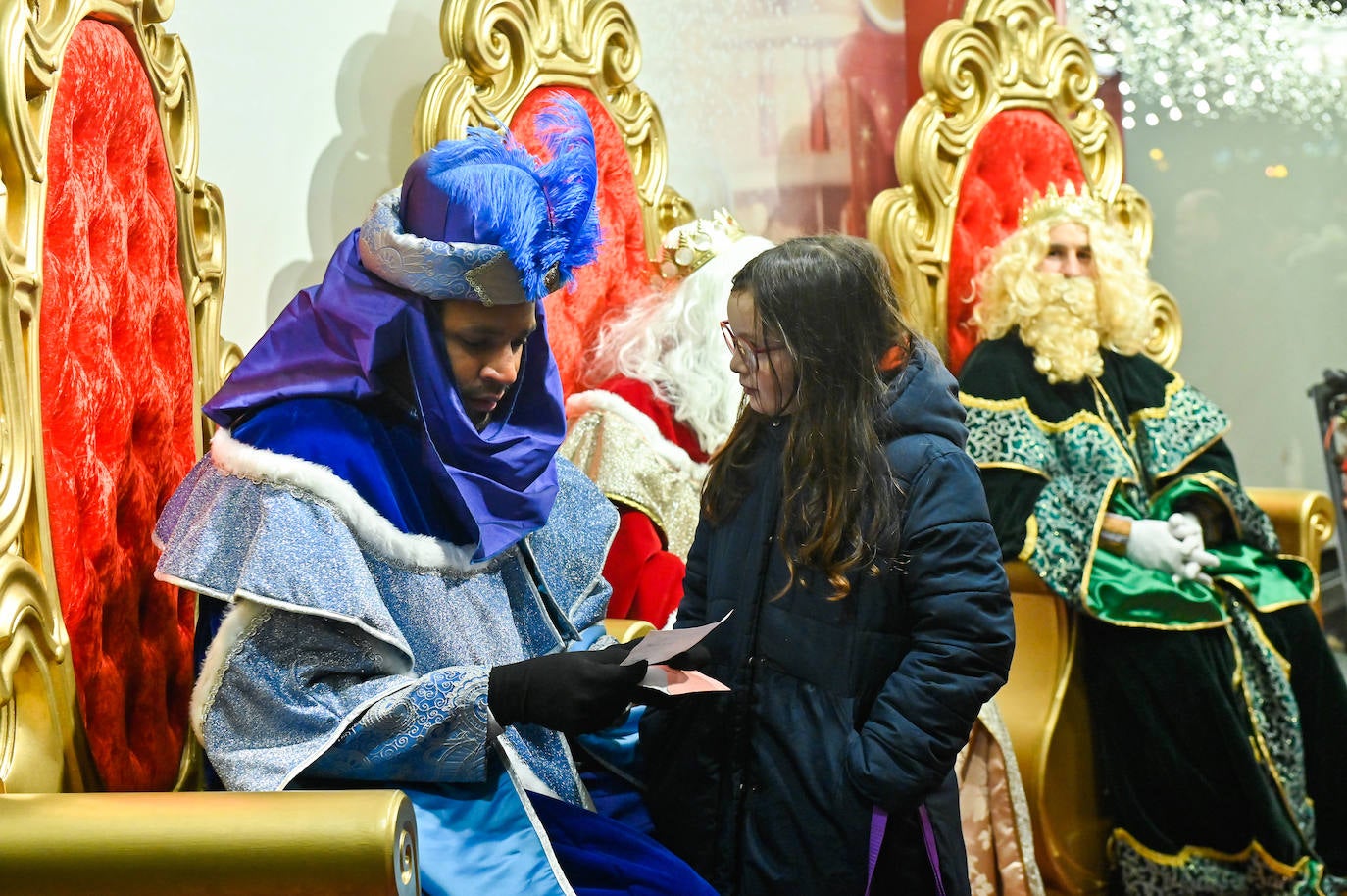 Las Im Genes De La Visita De Los Reyes Magos A San Vicente De Pa L El