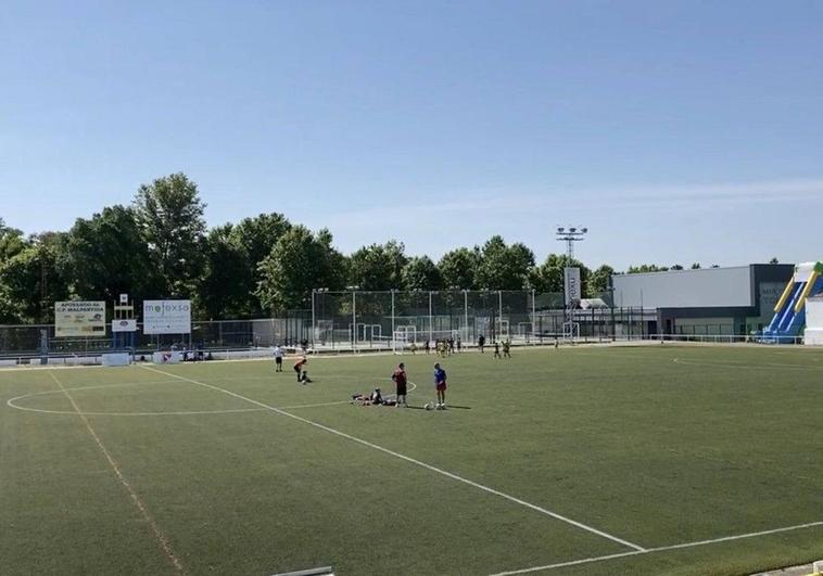 El Ayuntamiento de Malpartida de Cáceres renovará el césped artificial del Campo de Fútbol 'Vicente del Bosque'