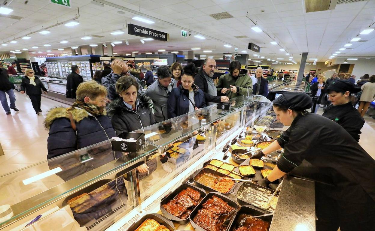 Mercadona reabre en La Mejostilla de Cáceres tras adaptar el