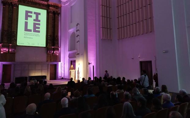 Zafra inauguró el Festival Internacional de Literatura en Español de Extremadura