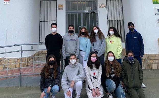 Los alumnos de Filabres trabajan en el proyecto 'El pulmón del Almanzora'