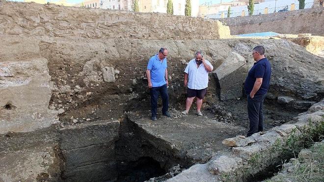 Aparece Tras Al Teatro Romano De Guadix Una Porticus Post Scaenam Ideal