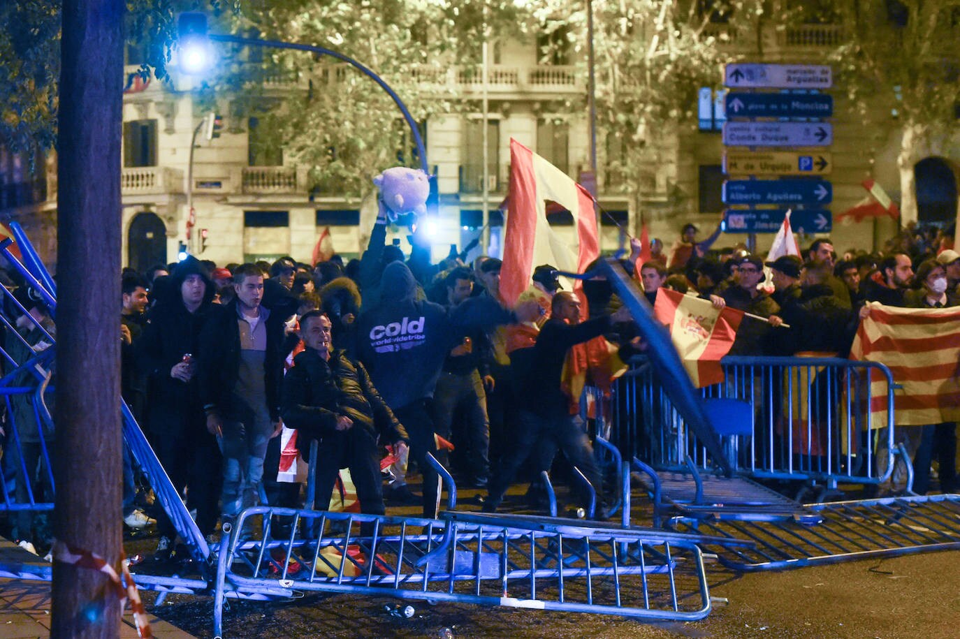 Los Momentos De Tensi N En La Decimosexta Protesta En Ferraz En Im Genes La Gaceta De Salamanca