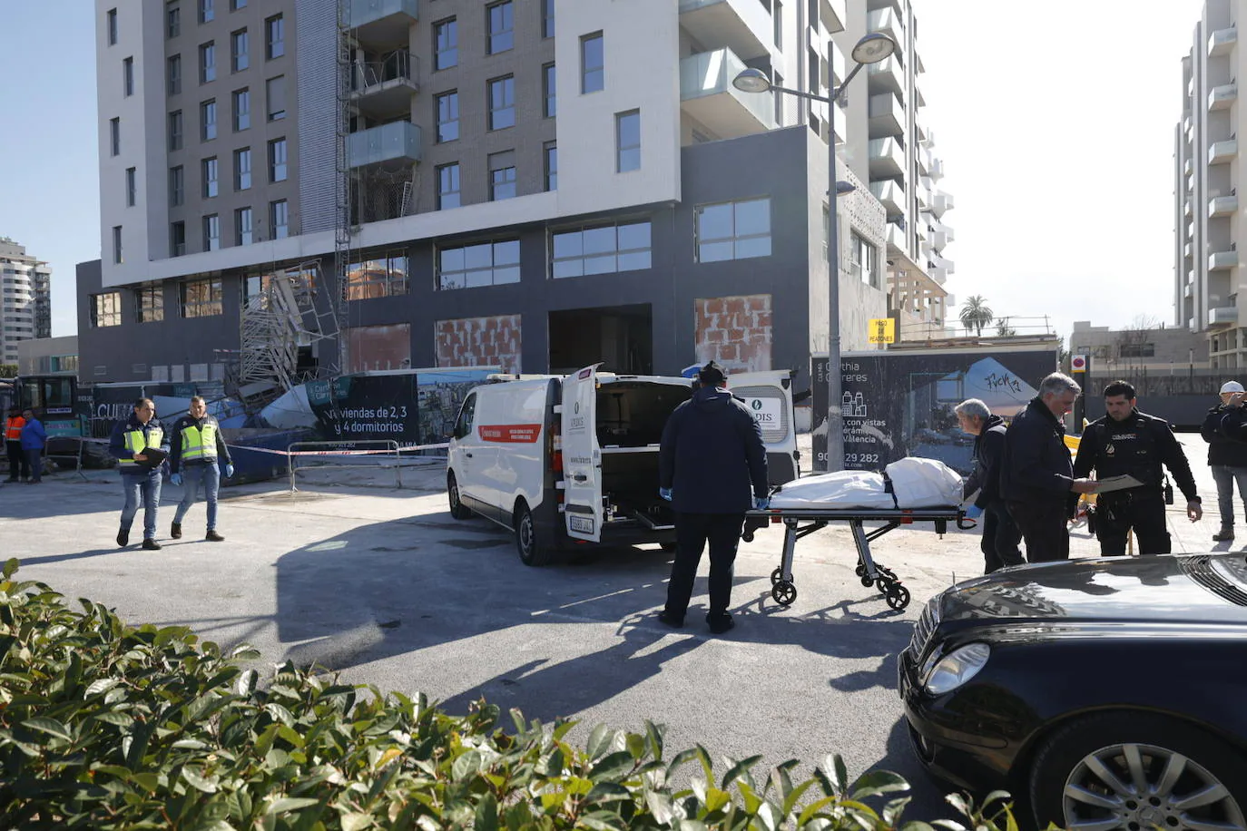 Fotos Un trabajador muere al caer desde la séptima planta de un