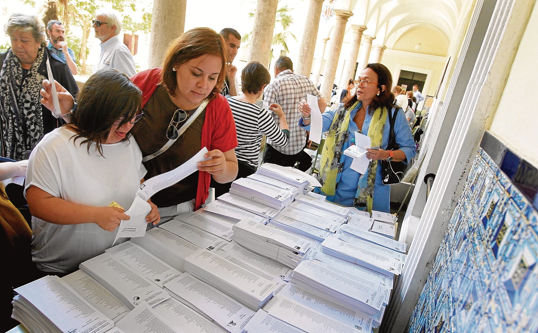 El Pp Valenciano Pierde La Mitad De Los Sufragios Pese A Ser La Fuerza