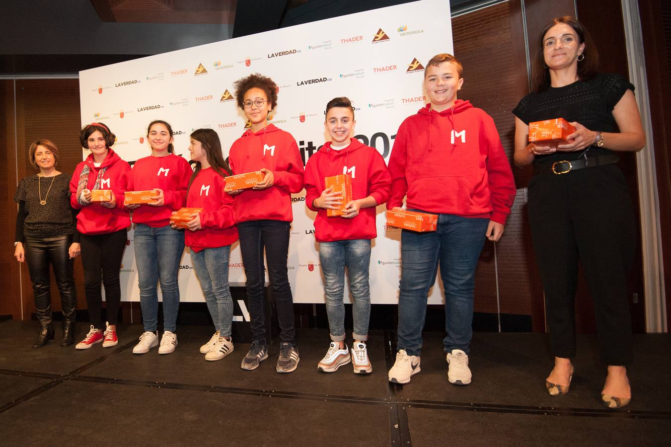 Fotos Premios A Las Promesas Del Periodismo La Verdad