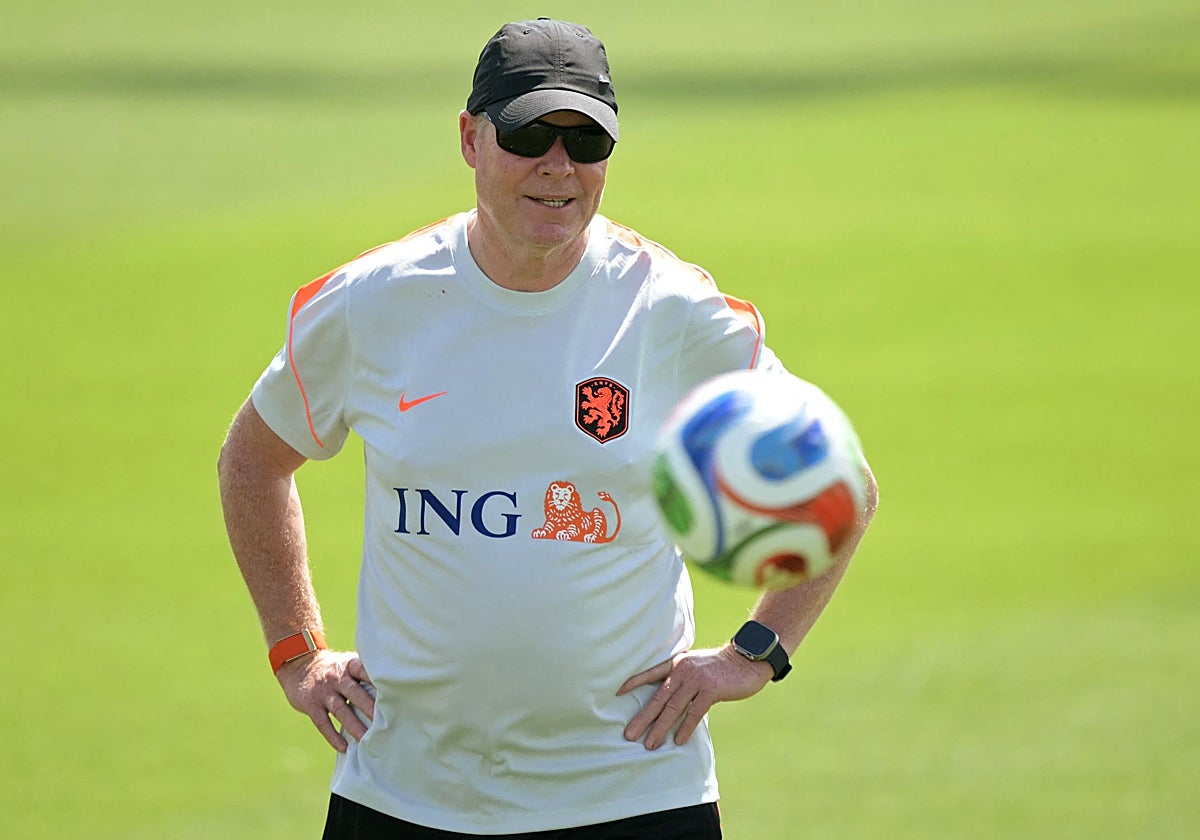 Ronald Koeman: «Ser seleccionador es el mejor trabajo para compatibilizarlo con el cáncer de mi mujer»