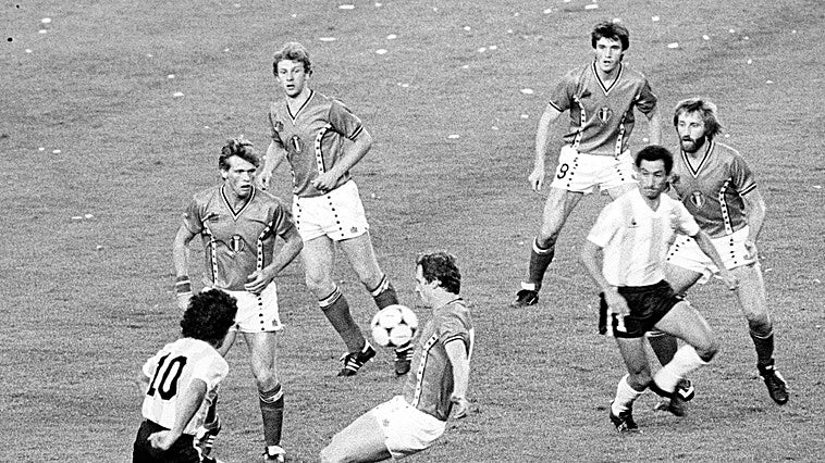 Las mentiras sobre el terror de Bélgica a Maradona