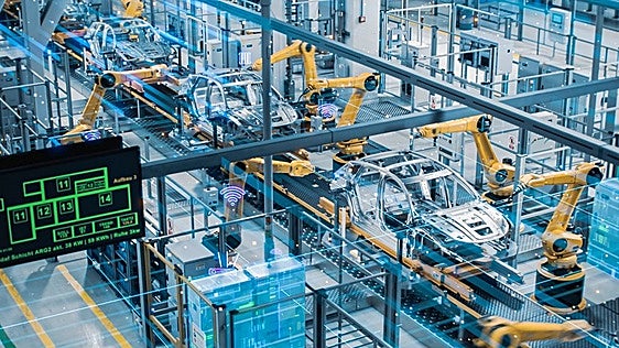 La producción en las fábricas españolas cae un 4% en mayo por la transición al vehículo eléctrico