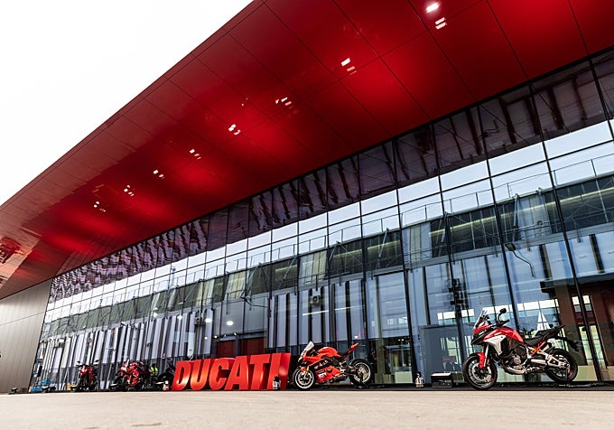 Visita a la sede de Ducati en Borgo Panigale