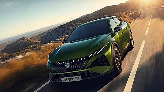 Peugeot 408: una berlina más que especial que marca la diferencia