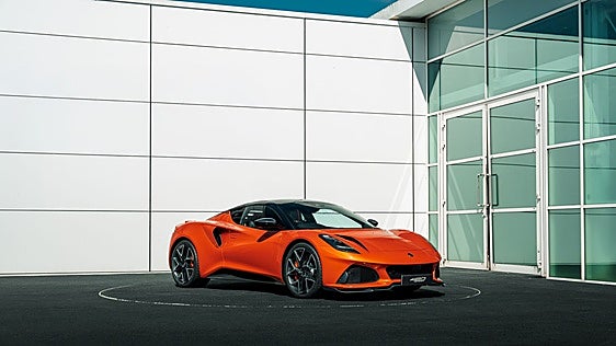 Lotus Emira 420 Sport: el coche de producción de cuatro cilindros más rápido del mundo