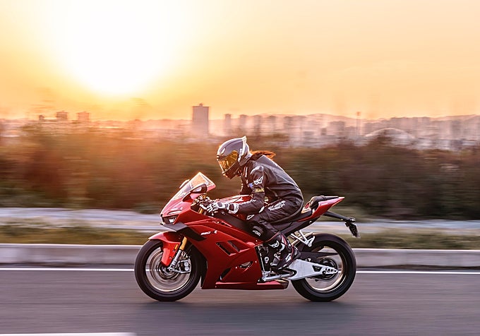 ZXMOTO 820RR