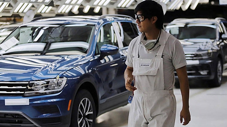 Volkswagen llama a revisión a casi tres millones de coches de dos de sus marcas por riesgo de corrosión