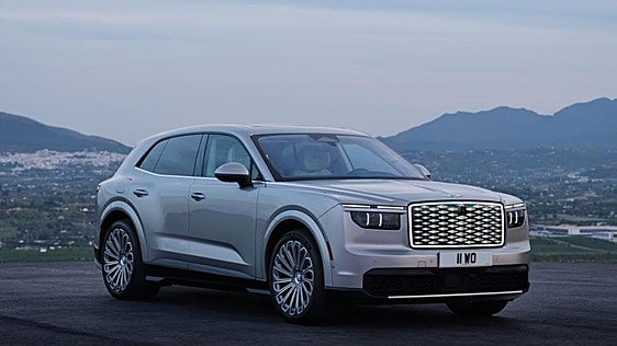 Bentley entra en la era eléctrica con el Torcal, un gigante de 888 CV y artesanía británica