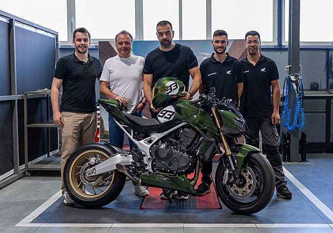 La CB750 Hornet 'Mugen' conquista el concurso Honda Customs