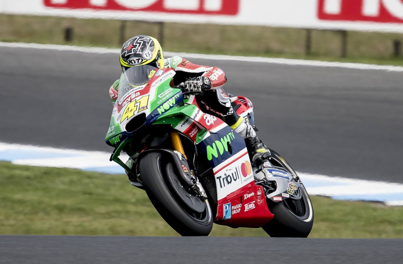 Espargaró, en el circuito de Phillip Island. 