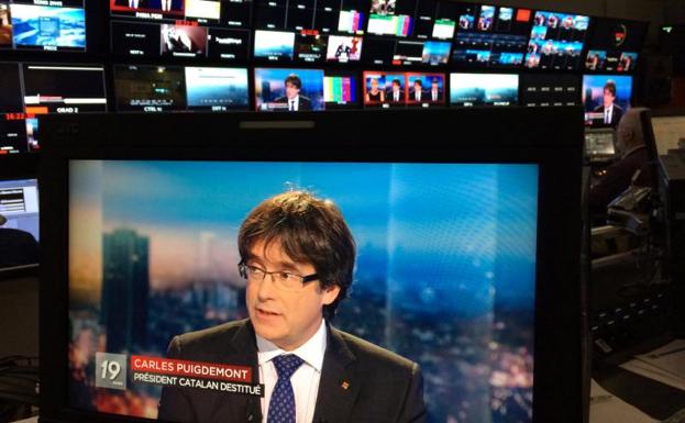 Carles Puigdemont, en una entrevista en la cadena pública belga.