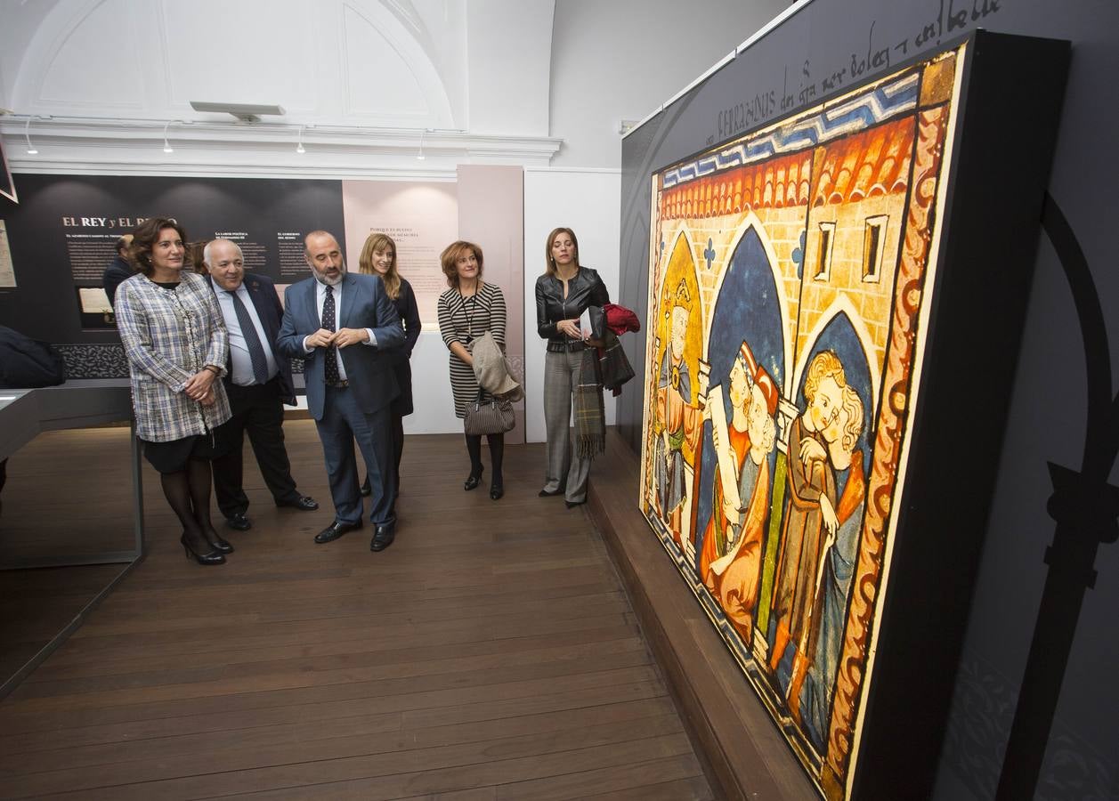 La muestra recorre el legado documental del rey santo en el Archivo General de Castilla y León