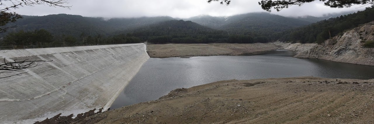 El embalse del Tejo en El Espinar.