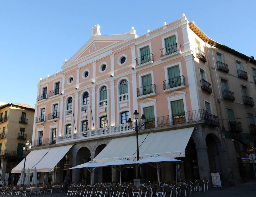 Presentación de las obras del Teatro Juan Bravo