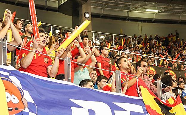 7.500 burgaleses presenciaron el España-Eslovenia en el Coliseum
