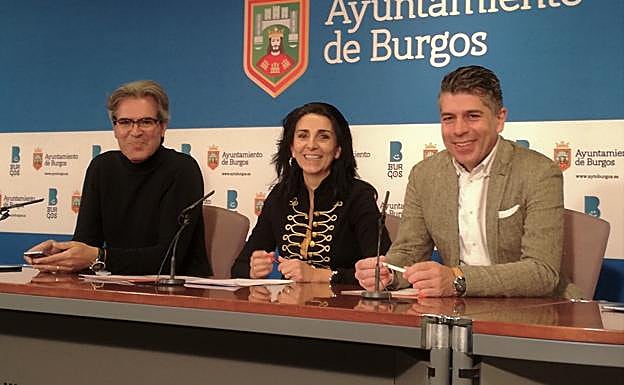 Gloria Bañeres ha comparecido con sus compañeros de equipo