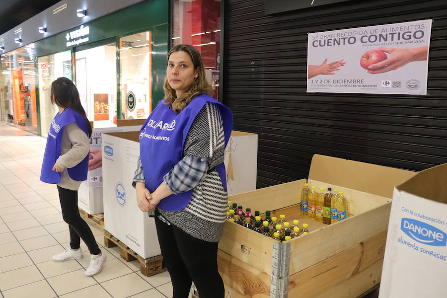 Miles de burgaleses han participado este fin de semana en la Gran Recogida de Alimentos organizada por el Banco de Alimentos en diferentes supermercados de la provincia