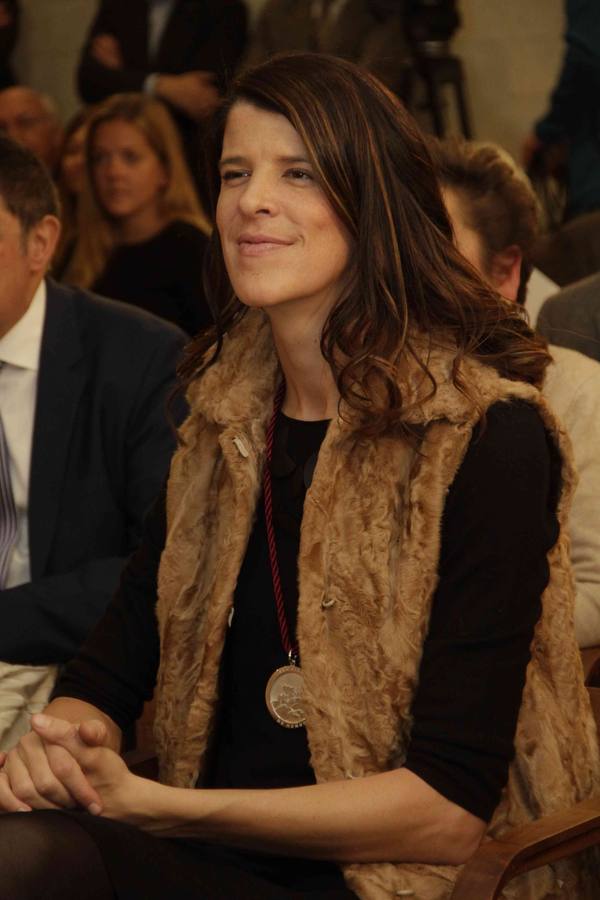 El reconocimiento, que ha congregado a numerosos invitados, ha tenido lugar este mediodía en el castillo de Peñafiel