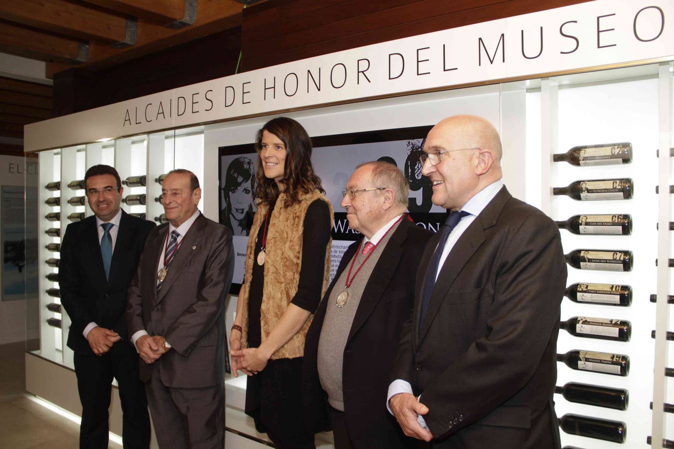 El reconocimiento, que ha congregado a numerosos invitados, ha tenido lugar este mediodía en el castillo de Peñafiel