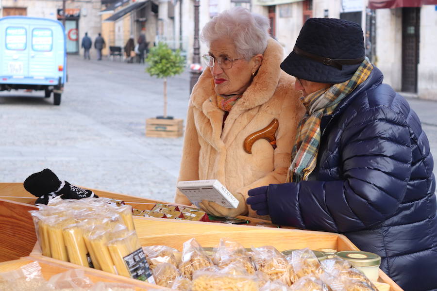 Del 6 al 10 de diciembre, la Plaza de la Flora acoge un mercado 'Autöctono' con productos ecólogicos.