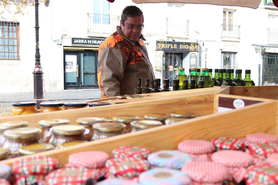 Del 6 al 10 de diciembre, la Plaza de la Flora acoge un mercado 'Autöctono' con productos ecólogicos.