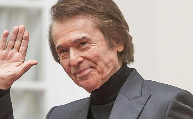 El cantante Raphael. 