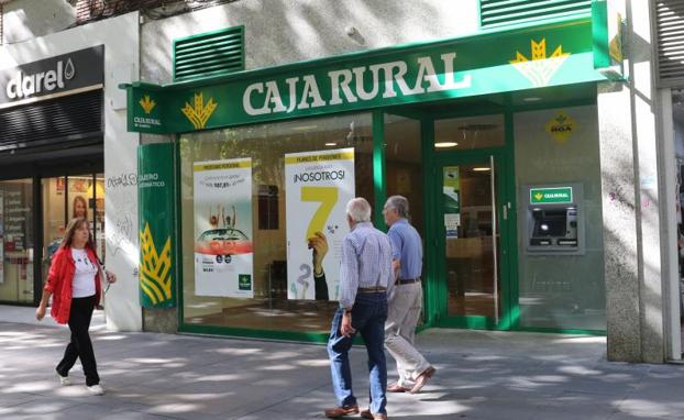 Oficina de Caja Rural de Zamora en el Paseo de Zorrilla de Valladolid.