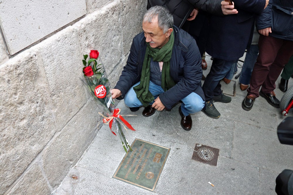 Inauguración de la placa del centenario de la casa del pueblo