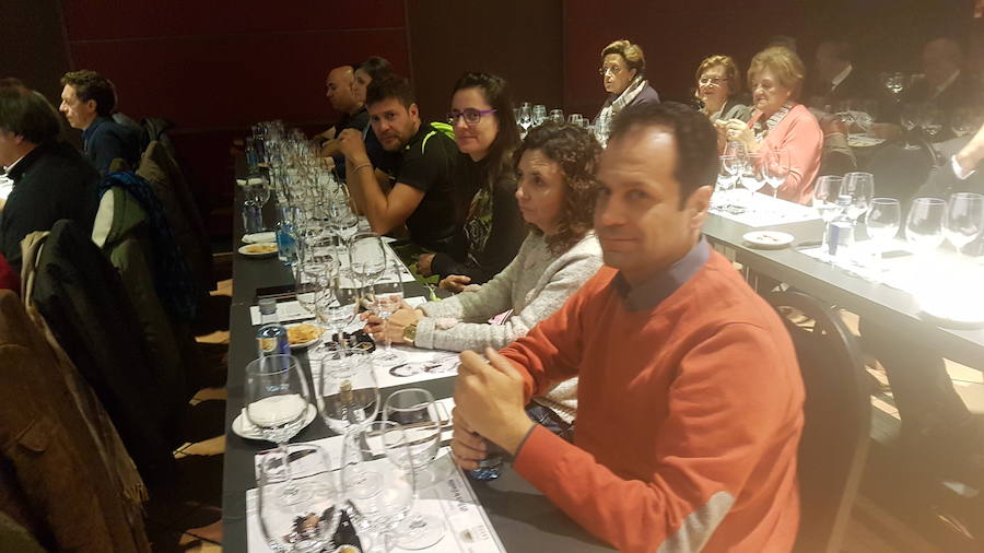 Cata de vinos de la bodega La Luz del Duero organizada por El Norte de Castilla