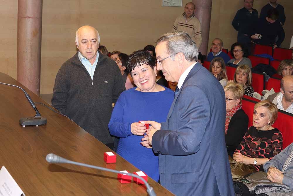 Distinciones a una vida dedicada al trabajo en la Junta