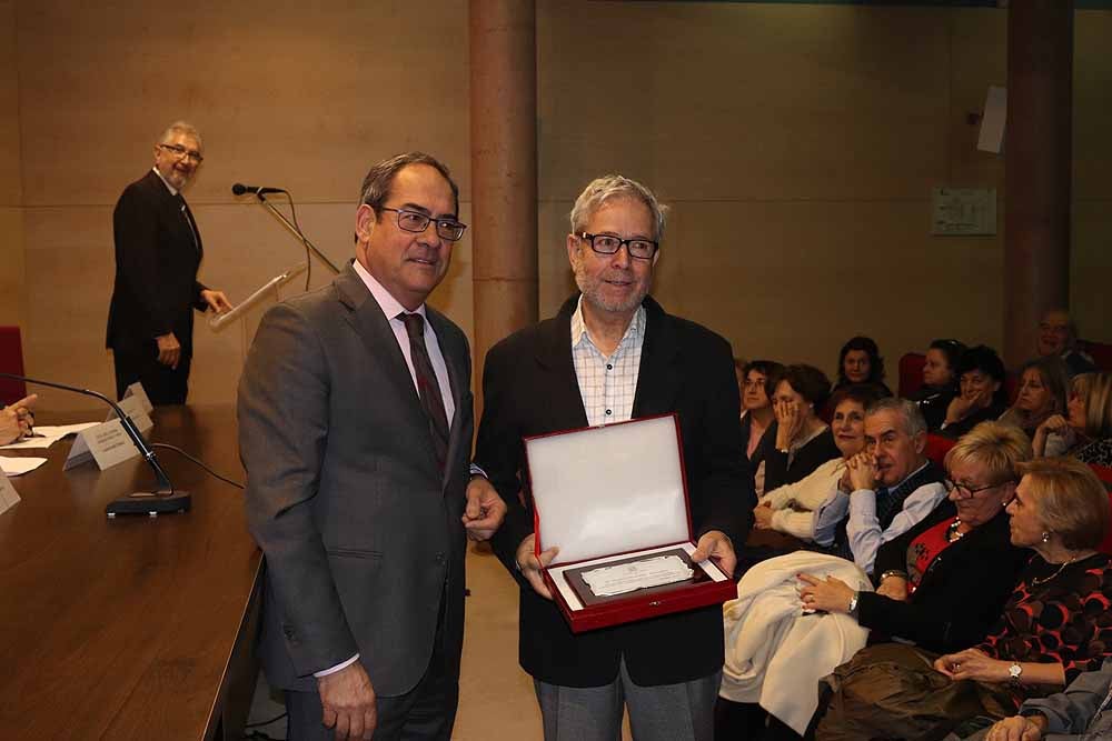 Distinciones a una vida dedicada al trabajo en la Junta