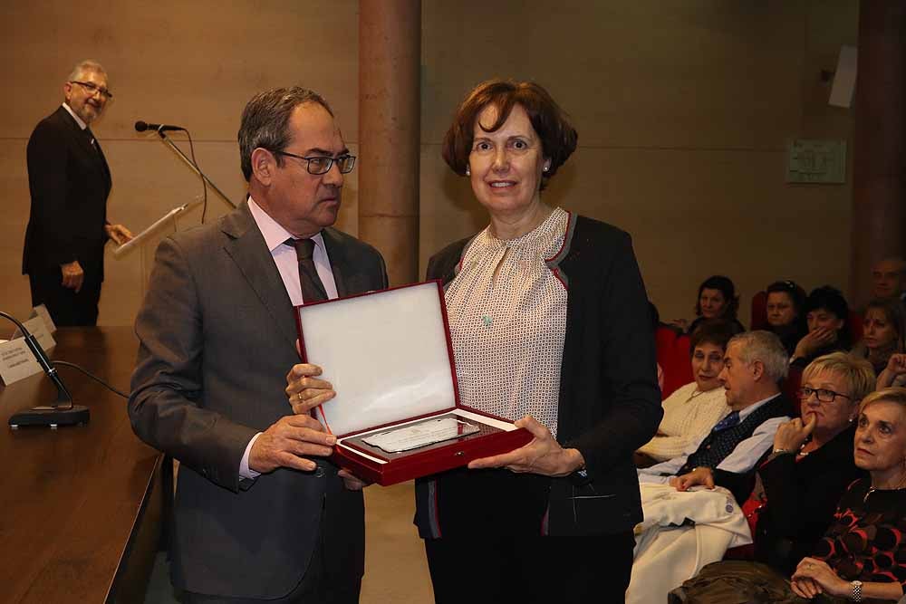 Distinciones a una vida dedicada al trabajo en la Junta