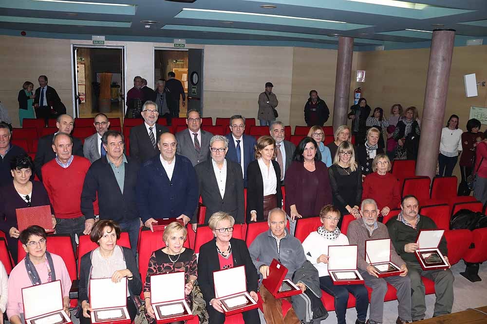 Distinciones a una vida dedicada al trabajo en la Junta