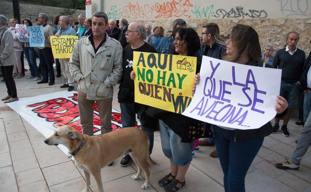 Concentración contra el botellón en el Casco Histórico Alto