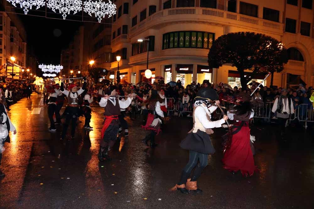 La Cabalgata de Reyes ha hecho las delicias de grandes y pequeños