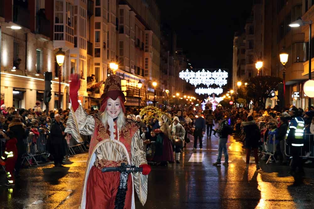 La Cabalgata de Reyes ha hecho las delicias de grandes y pequeños