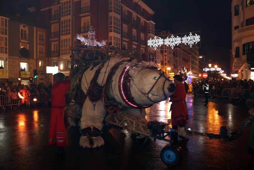 La Cabalgata de Reyes ha hecho las delicias de grandes y pequeños