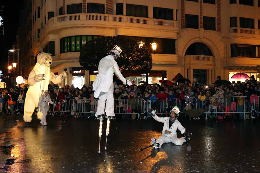 Los Reyes Magos llegan cargados de fantasía