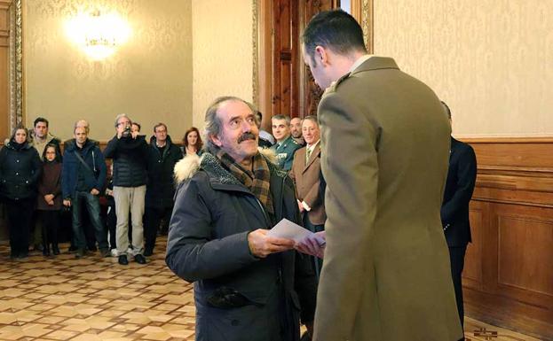 Entrega de un donativo